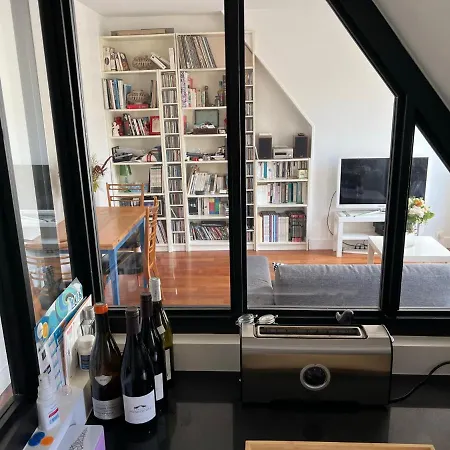 Apartment Duplex In Montmartre 4-5 Personnes Paris